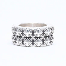 Load image into Gallery viewer, CHROME HEARTS クロムハーツ PETE PUNK DOUBLE ピートパンク ダブル リング 重量約37.21g サイズ16.5号 シルバー925 美品 中古 4a005592