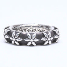 Load image into Gallery viewer, CHROME HEARTS クロムハーツ STAR BAND RING スター バンドリング 重量約10.89g サイズ9号 シルバー925 美品 中古 4a005570