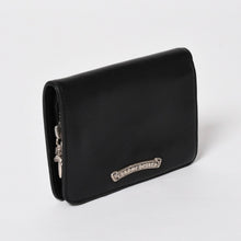 Load image into Gallery viewer, 極美品 CHROME HEARTS クロムハーツ WALLET JOEY ジョーイウォレット 二つ折り財布 ダガージップ スクロールラベル ブラック 中古 4a005594