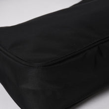 将图片加载到图库查看器，極美品 PRADA プラダ ホーボー ハンドバッグ MV515 トライアングルロゴ 三角ロゴプレート ナイロン ブラック 中古 4a005474
