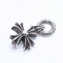 画像をギャラリービューアに読み込む, 極美品 CHROME HEARTS クロムハーツ CHARM CH PLUS CHプラスチャーム ペンダントトップ 重量約6.11g オールド シルバー925 中古 4a005587