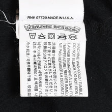 画像をギャラリービューアに読み込む, CHROME HEARTS クロムハーツ ネックロゴ ポケットロングスリーブTシャツ CHプラス ホースシュー スクロールラベル オールドイングリッシュロゴ ブラック Mサイズ 美品 中古 4a005569