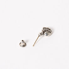 将图片加载到图库查看器，極美品 CHROME HEARTS クロムハーツ ハートドロップイヤリング 片耳 13刻印 2.4g シルバー925 中古 4a005548
