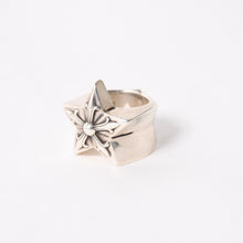 Load image into Gallery viewer, CHROME HEARTS クロムハーツ ラージスターリング SV925 シルバー 13号 アクセサリー リング 44.2g 美品 中古 小物 4a005591