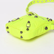Load image into Gallery viewer, 極美品 BALENCIAGA バレンシアガ ル・カゴール クロスボディバッグ ショルダーバッグ イエロー グリーン 719065 中古 4a005101