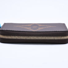 将图片加载到图库查看器，新品未使用 LOUIS VUITTON ルイヴィトン モノグラム ジャイアント ジッピー コインバース M69354 モノグラム ジャイアント キャンバス 中古 4a005620