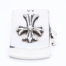 将图片加载到图库查看器，CHROME HEARTS クロムハーツ ZIPPO LIGHTERZ V4 V4 スモールCHクロス ジッポライター LA限定 重量約137.75g シルバー 美品 中古 4a005772