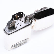 将图片加载到图库查看器，CHROME HEARTS クロムハーツ ZIPPO LIGHTERZ V4 V4 スモールCHクロス ジッポライター LA限定 重量約137.75g シルバー 美品 中古 4a005772