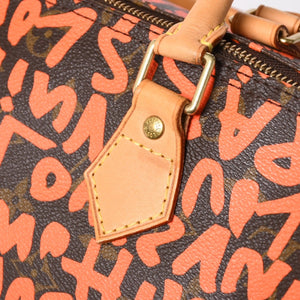 Very Good Condition LOUIS VUITTON Monogram Speedy 30 Orange Handbag M93705 Monogram Graffiti Canvas Used 4a005651