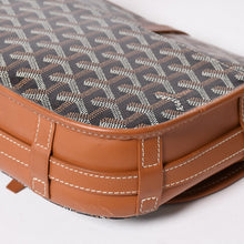 Load image into Gallery viewer, 極美品 GOYARD ゴヤール ベルヴェデーレPM クロスボディバッグ ブラウン PVCコーティングキャンバス レザー シルバー金具 中古 4a005655