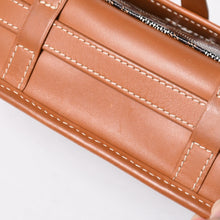 Load image into Gallery viewer, 極美品 GOYARD ゴヤール ベルヴェデーレPM クロスボディバッグ ブラウン PVCコーティングキャンバス レザー シルバー金具 中古 4a005655