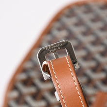 Load image into Gallery viewer, 極美品 GOYARD ゴヤール ベルヴェデーレPM クロスボディバッグ ブラウン PVCコーティングキャンバス レザー シルバー金具 中古 4a005655