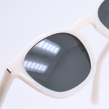 画像をギャラリービューアに読み込む, SAINT LAURENT サンローランパリ サングラス アイウェア ホワイトテンプル SL 28 041 サイズ49◻︎23 140 美品 中古 4a005006