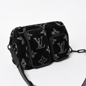 Like new item LOUIS VUITTON Keepall Bandouliere 25 Boston Bag Monogram Eclipse Taffetage M45438 Used 4a005635