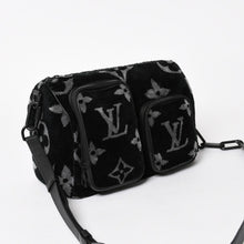 Load image into Gallery viewer, 新品同様品 ルイヴィトン LOUIS VUITTON キーポル・バンドリエール 25 ボストンバッグ モノグラムエクリプス タフタージュ M45438 中古 4a005635