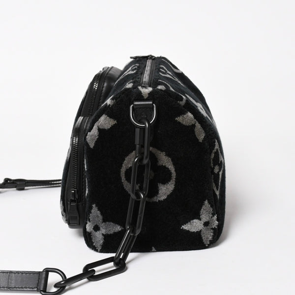 Like new item LOUIS VUITTON Keepall Bandouliere 25 Boston Bag Monogram Eclipse Taffetage M45438 Used 4a005635