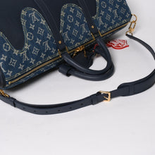 画像をギャラリービューアに読み込む, 極美品 LOUIS VUITTON ルイヴィトン × NIGO キーポル バンドリエール50 M45975 ボストンバッグ モノグラムデニム レザー ネイビー ゴールド金具 中古 4a005642