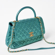 将图片加载到图库查看器，極美品 CHANEL シャネル ココハンドル 29 2WAYバッグ 28番台 ココマーク キャビアスキン メタリックグリーン ゴールド金具 中古 4a005666