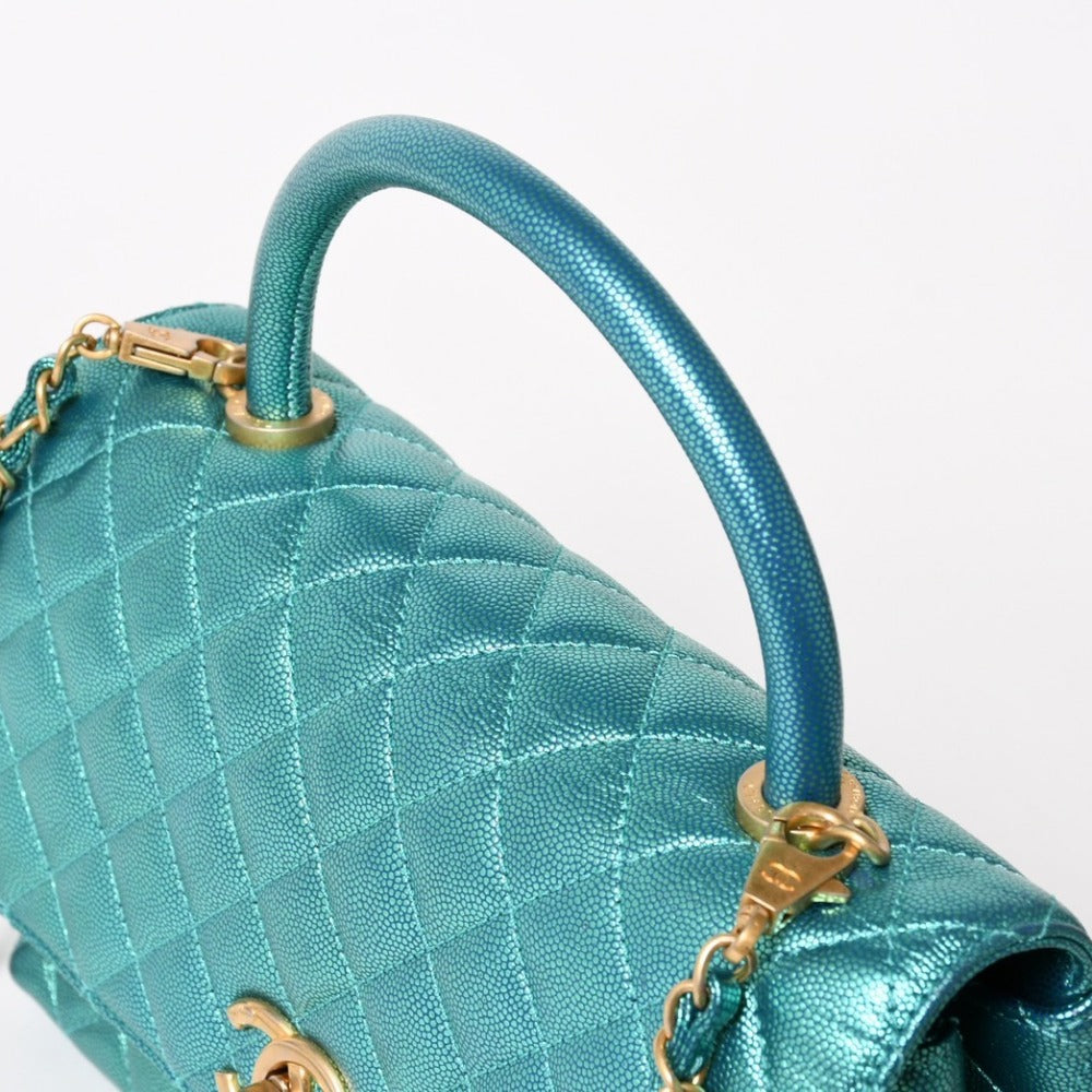 極美品 CHANEL シャネル ココハンドル 29 2WAYバッグ 28番台 ココマーク キャビアスキン メタリックグリーン ゴールド金具 中古 4a005666