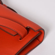 Load the image into the gallery viewer. Like new HERMES KELLY CUT Kelly cut handbag Vaux Swift Capucines Silver hardware T stamp Used 4a005774