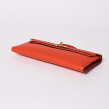 Load the image into the gallery viewer. Like new HERMES KELLY CUT Kelly cut handbag Vaux Swift Capucines Silver hardware T stamp Used 4a005774
