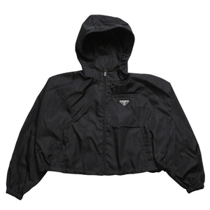極美品 PRADA プラダ Re-Nylonトライアングルロゴ クロップド フード付き ジャケット ブラック サイズ36 シルバー金具 中古 4a005669