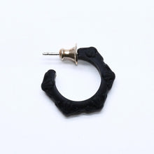画像をギャラリービューアに読み込む, 新品未使用品 CHROME HEARTS クロムハーツ ラバー RUBBER HOOP CROSS SML クロスバンドフープシリコンピアス 重量0.69 ブラック 中古 4a005749