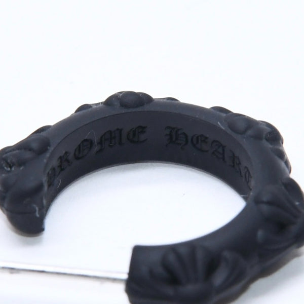 新品未使用品 CHROME HEARTS クロムハーツ ラバー RUBBER HOOP CROSS SML クロスバンドフープシリコンピアス 重量0.69 ブラック 中古 4a005749