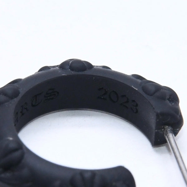 新品未使用品 CHROME HEARTS クロムハーツ ラバー RUBBER HOOP CROSS SML クロスバンドフープシリコンピアス 重量0.71 ブラック 中古 4a005751