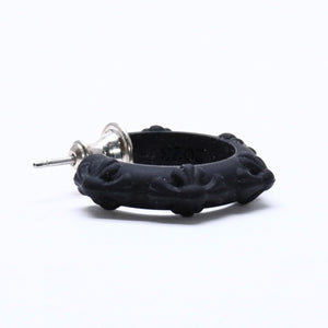 新品未使用品 CHROME HEARTS クロムハーツ ラバー RUBBER HOOP CROSS SML クロスバンドフープシリコンピアス 重量0.71 ブラック 中古 4a005748