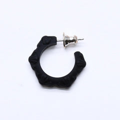 新品未使用品 CHROME HEARTS クロムハーツ ラバー RUBBER HOOP CROSS SML クロスバンドフープシリコンピアス 重量0.71 ブラック 中古 4a005750