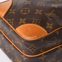 将图片加载到图库查看器，LOUIS VUITTON ルイヴィトン アマゾン ショルダーバッグ M45236 モノグラム PVC レザー ブラウン 美品 中古 4a005671