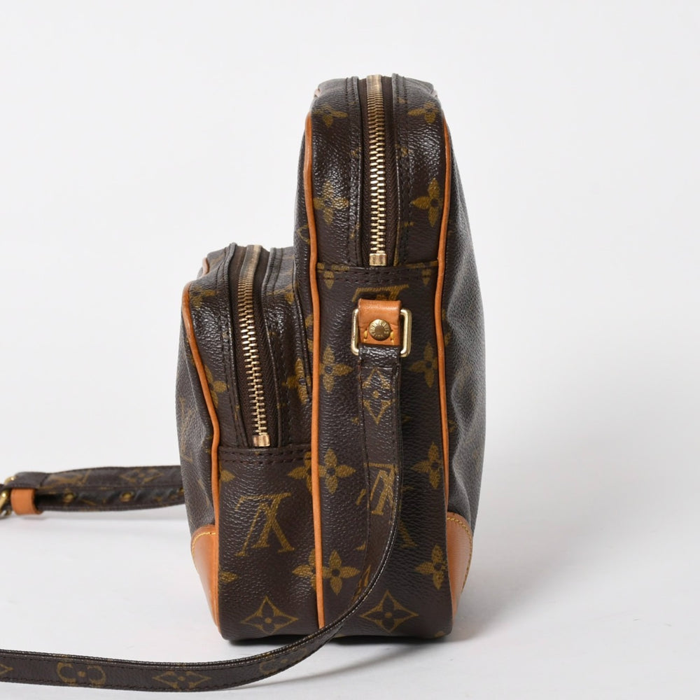 LOUIS VUITTON ルイヴィトン アマゾン ショルダーバッグ M45236 モノグラム PVC レザー ブラウン 美品 中古 4a005671