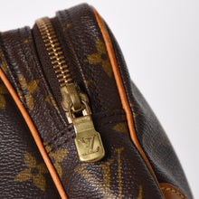 将图片加载到图库查看器，LOUIS VUITTON ルイヴィトン アマゾン ショルダーバッグ M45236 モノグラム PVC レザー ブラウン 美品 中古 4a005671