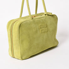 将图片加载到图库查看器，極美品 MIU MIU ミュウミュウ ボー スエードバッグ Tote Bag トートバッグ 5BB117 グリーン ゴールド金具 中古 4a005638