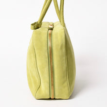 将图片加载到图库查看器，極美品 MIU MIU ミュウミュウ ボー スエードバッグ Tote Bag トートバッグ 5BB117 グリーン ゴールド金具 中古 4a005638