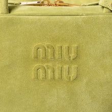 将图片加载到图库查看器，極美品 MIU MIU ミュウミュウ ボー スエードバッグ Tote Bag トートバッグ 5BB117 グリーン ゴールド金具 中古 4a005638