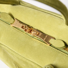 将图片加载到图库查看器，極美品 MIU MIU ミュウミュウ ボー スエードバッグ Tote Bag トートバッグ 5BB117 グリーン ゴールド金具 中古 4a005638