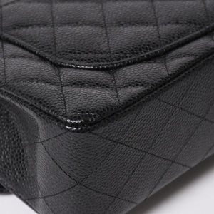 新品同様 CHANEL シャネル マトラッセ23 Wフラップ Wチェーンショルダーバッグ ランダム番台 ココマーク キャビアスキン ブラック 中古 4a005676
