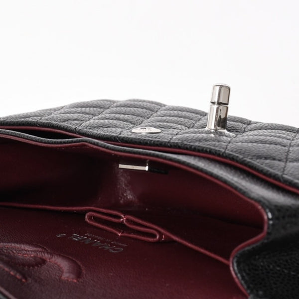 新品同様 CHANEL シャネル マトラッセ23 Wフラップ Wチェーンショルダーバッグ ランダム番台 ココマーク キャビアスキン ブラック 中古 4a005676