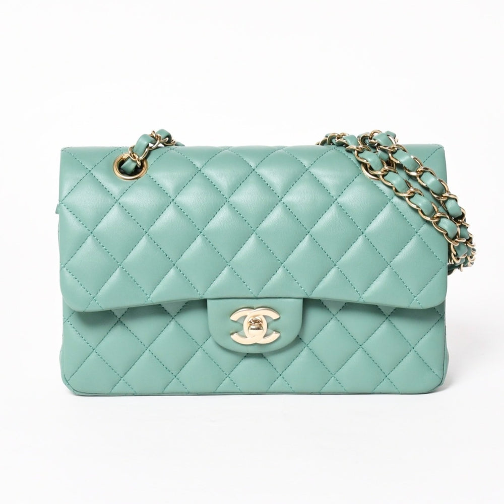 Like new CHANEL Chanel Matelasse 23 W Flap W Chain Shoulder Bag A01113 Random Number Coco Mark Lambskin Mint Green Used 4a005675