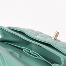 画像をギャラリービューアに読み込む, 新品同様 CHANEL シャネル マトラッセ23 Wフラップ Wチェーンショルダーバッグ A01113 ランダム番台 ココマーク ラムスキン ミントグリーン 中古 4a005675