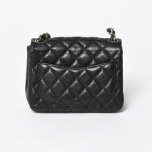 Load image into Gallery viewer, CHANEL シャネル ミニマトラッセ17 Sフラップ Sチェーンショルダーバッグ ココマーク キャビアスキン ブラック 美品 中古 4a005462
