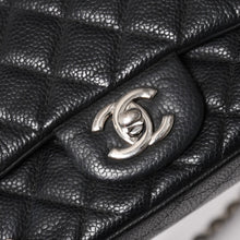 Load image into Gallery viewer, CHANEL シャネル ミニマトラッセ17 Sフラップ Sチェーンショルダーバッグ ココマーク キャビアスキン ブラック 美品 中古 4a005462