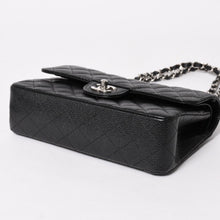 将图片加载到图库查看器，新品同様 CHANEL シャネル マトラッセ23 Wフラップ Wチェーンショルダーバッグ ランダム番台 ココマーク キャビアスキン ブラック 中古 4a005676