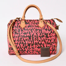 Load image into Gallery viewer, 極美品 LOUIS VUITTON ルイヴィトン モノグラム グラフィティ スピーディ30 ハンドバッグ M93704 ブラウン ピンク ゴールド金具 中古 4a005658