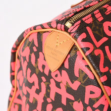 Load image into Gallery viewer, 極美品 LOUIS VUITTON ルイヴィトン モノグラム グラフィティ スピーディ30 ハンドバッグ M93704 ブラウン ピンク ゴールド金具 中古 4a005658