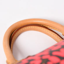 Load image into Gallery viewer, 極美品 LOUIS VUITTON ルイヴィトン モノグラム グラフィティ スピーディ30 ハンドバッグ M93704 ブラウン ピンク ゴールド金具 中古 4a005658