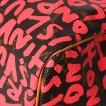 Load image into Gallery viewer, 極美品 LOUIS VUITTON ルイヴィトン モノグラム グラフィティ スピーディ30 ハンドバッグ M93704 ブラウン ピンク ゴールド金具 中古 4a005658