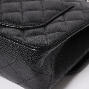新品同様 CHANEL シャネル マトラッセ23 Wフラップ Wチェーンショルダーバッグ ランダム番台 ココマーク キャビアスキン ブラック 中古 4a005676
